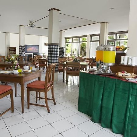 Hotel Ratna Kuta Lombok Eksteriør billede